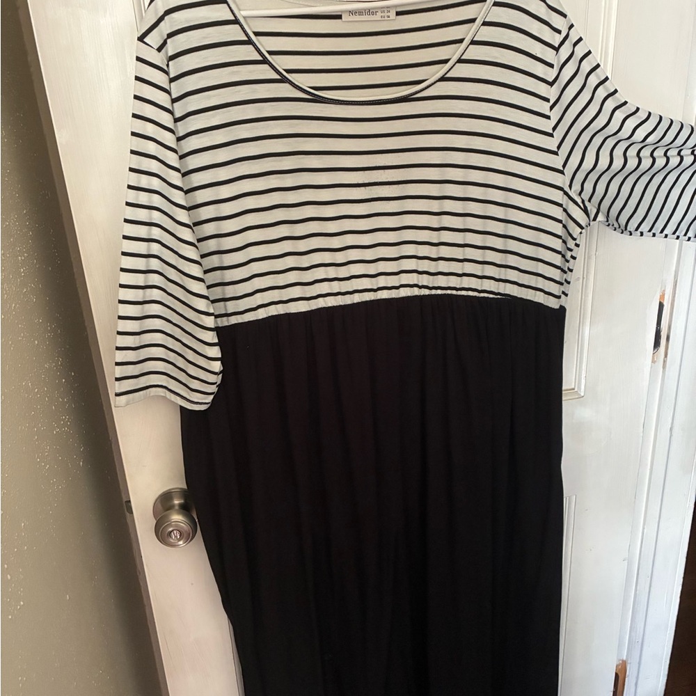 Black and White Raglan Sleeve Sundress